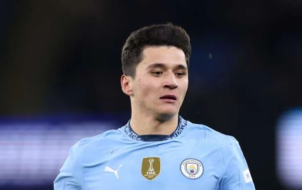 Özbək futbolçu İngiltərə nəhəngində ilk qolunu vurdu 