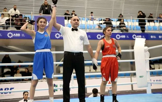 Azərbaycanın ən güclü yeniyetmə boksçuları bəlli oldu 