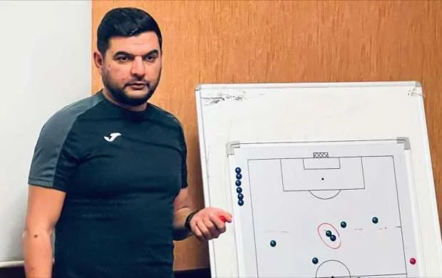 U-17 liqasında dava salan məşqçi "Vətən"dən uzaqlaşdırıldı - Yeni iş yeri də bəllidir 