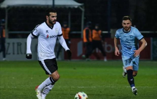 Emin Mahmudov yubiley qolunun müəllifi oldu 