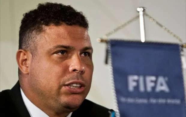 Ronaldo komanda yoldaşı olduğu ən pis futbolçunun adını dedi 