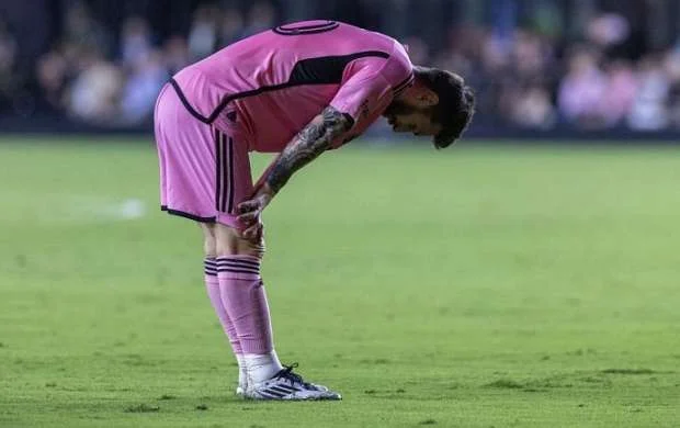 Messi "Sportinq"lə oyuna çıxmaqdan imtina etdi - SƏBƏB 