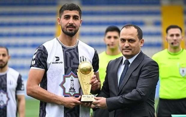PFL ayın ən yaxşı qolunun müəllifini mükafatlandırdı 