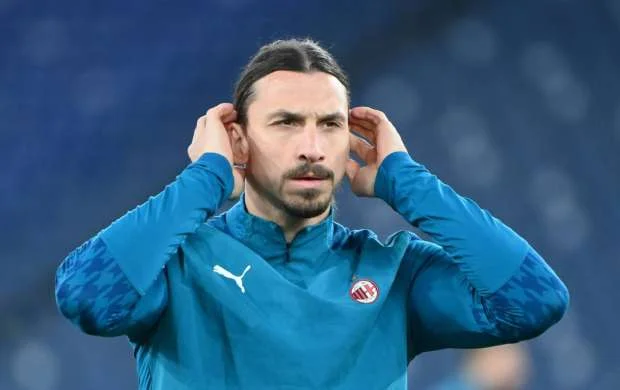 İbrahimoviç 9-cu dəfə bu mükafata layiq görüldü - FOTO 