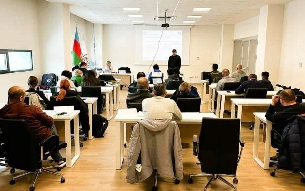 Bakıda güllə atıcılığı üzrə beynəlxalq hakimlik kursu keçirilir 