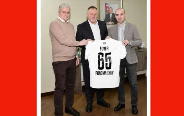 AFFA İqor Ponomaryovun yubileyini təbrik etdi 