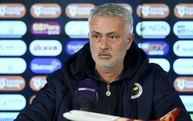 Mourinyu cinayət məsuliyyətinə cəlb oluna bilər - "Qalatasaray" hədələdi 