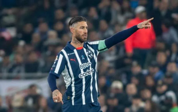 Ramos yeni klubunda ilk qolunu vurdu - VİDEO 