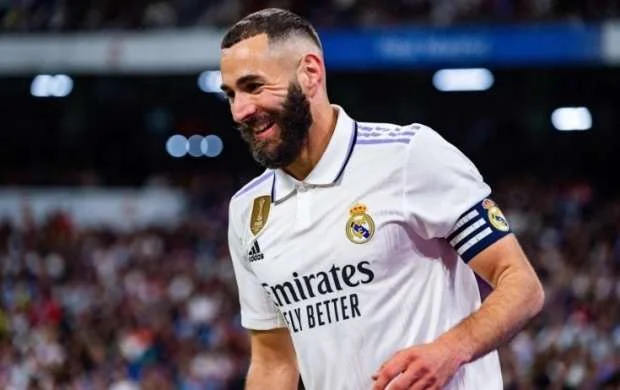 "Kim bilir növbəti mövsüm necə oynayacaqdım?" -Benzema 