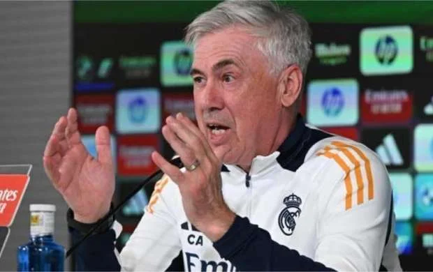 Ançelotti çox saqqız çeynəməsinin səbəbini dedi - "Nəbzim dəqiqədə 120 dəfəyə qədər döyünür" 