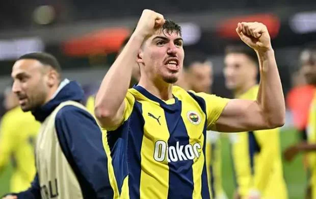 İngiltərə nəhəngi "Fənərbağça"nın müdafiəçisinə elçi düşdü - SON DURUM 