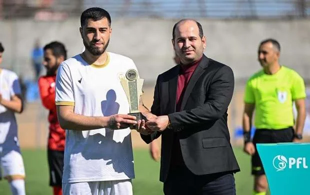 "Şəmkir"in futbolçusu mükafatlandırıldı 