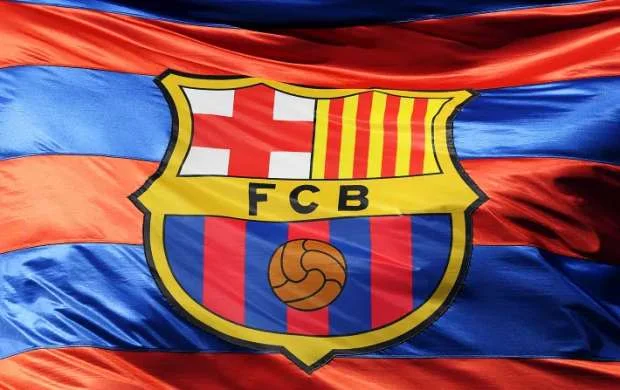 "Barselona" mənə zərfdə pul təklif etdi" - İspaniya millisinin sabiq futbolçusu 