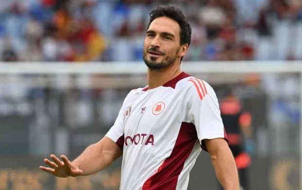 "Axmaq və dəhşətli səhvimlə hamını pis vəziyyətdə qoydum" - Mats Hummels 