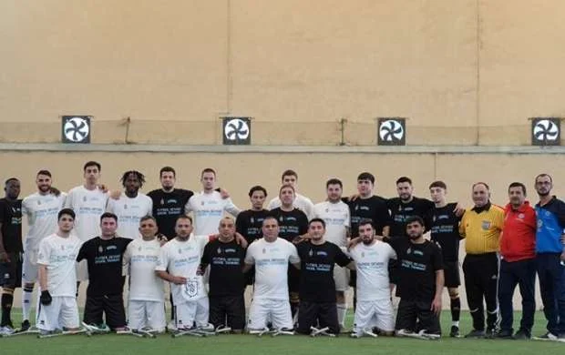 “Futbol sevgisi əngəl tanımır” 