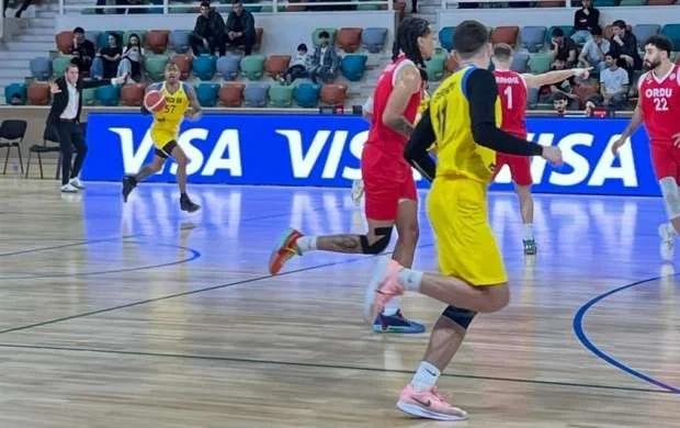 ABL: "Gəncə" evdə sevindi 