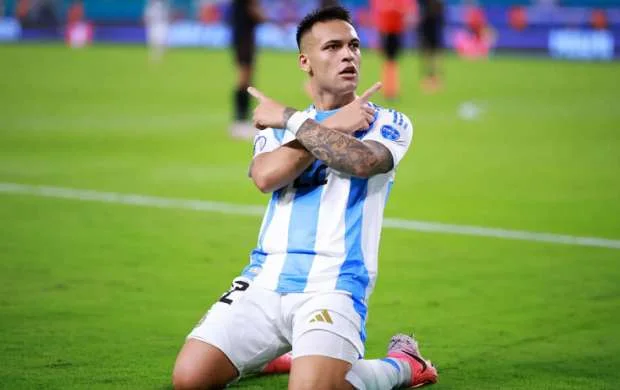 Argentina millisinin daha bir lideri sıradan çıxdı 