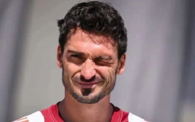 Hummels İtaliya nəhəngindən ayrılır 
