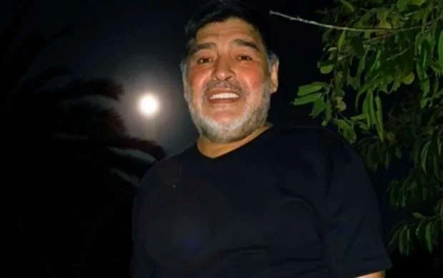 Maradonanın ölümü ilə bağlı məhkəmədən həbs qərarı - FOTO 