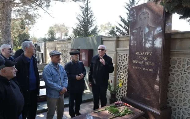Tofiq Bəhramovun anım günü keçirilib - FOTO 