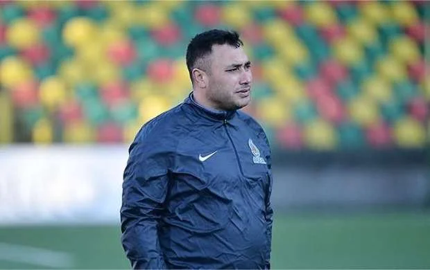 "Rəqibin zəif və üstün cəhətlərini bilirik" - Millinin baş məşqçisi 