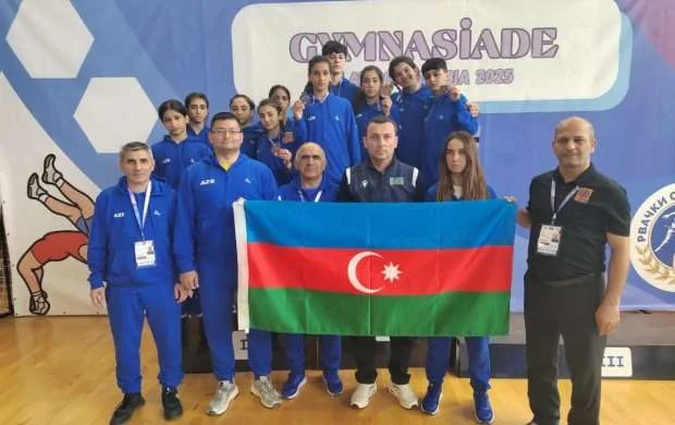 Azərbaycan güləşçiləri Serbiyada 25 medal qazandılar 