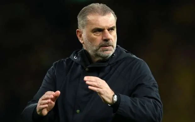 "Futbolçularımla qürur duyuram" - Angelos Postekoğlu 