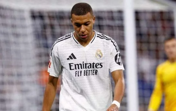 Mbappe üçün uğursuz həftə: ÇL-dən kənarda qaldı, üçüncü diviziona yuvarlandı 