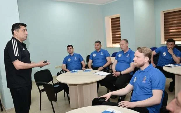 Bakıda PRO kateqoriyalı məşqçi kursunun I mərhələsi keçirildi 