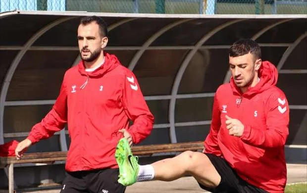 "Araz-Naxçıvan"ın iki zədəlisi "Qarabağ"la kubok oyuna hazır olacaq 