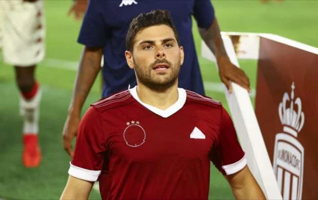 Almaniya millisinin sabiq forvardı üçüncü liqa klubunda - RƏSMİ 