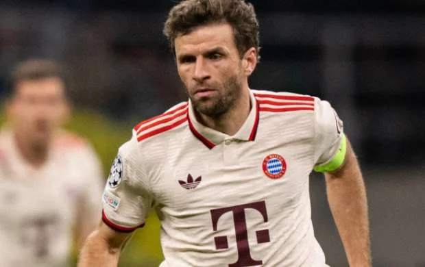 Müller "Bayern"in əfsanələrinin yolu ilə gedir - Danışıqlar başladı 