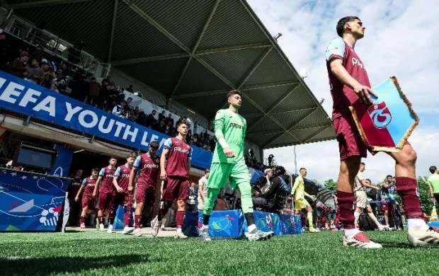 "Trabzonspor" "Barselona" ilə qarşılaşacaq 