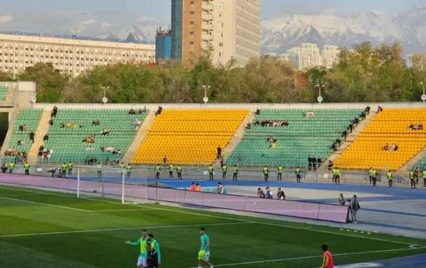 Azarkeşləri klubu boykot etdilər - "Soruşmuruq, tələb edirik" 