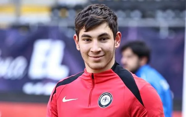 Diniyevin komanda yoldaşı Türkiyə nəhənginə keçir - Danışıqlar başladı 