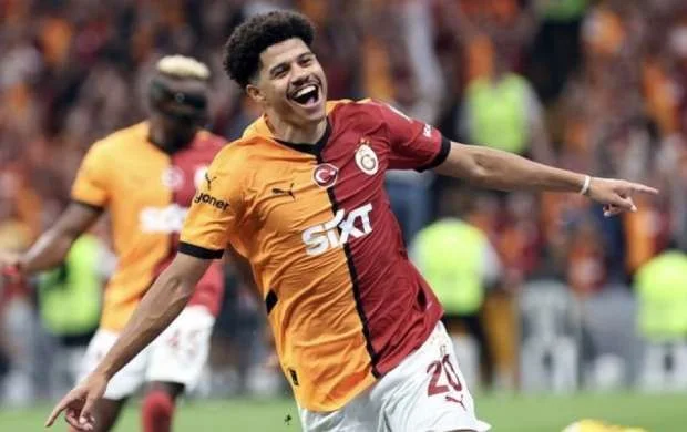"Qalatasaray"ın yarımmüdafiəçisi İngiltərə nəhənginə keçə bilər 