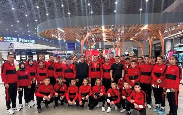 Özbəkistan boksçuları Bakıdadırlar 