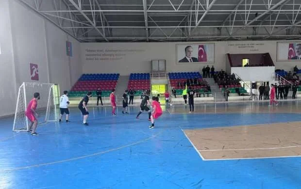 FHN-in komandası Heydər Əliyevin doğum gününə həsr edilmiş yarışın qalibi oldu - FOTO 