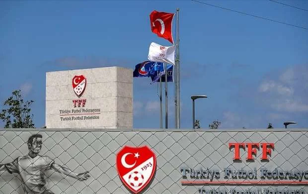 Türkiyədə 2025/2026 mövsümünün "transfer pəncərəsi"nin vaxtı açıqlandı 