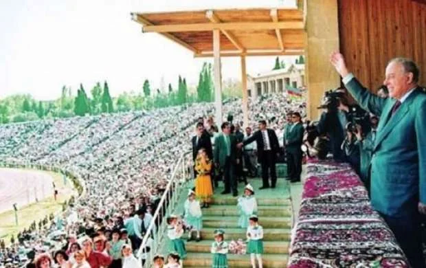 “Biləndə ki, Heydər Əliyev oyuna baxmağa gələcək, gücümüz ikiqat artırdı" - VİDEO 