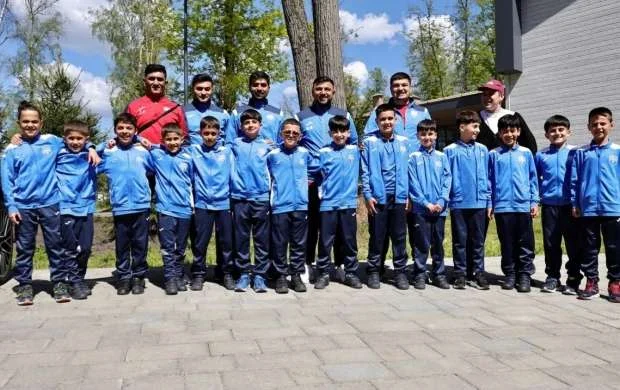 "Sabah"ın 10 yaşlıları beynəlxalq turnirə yollandı 