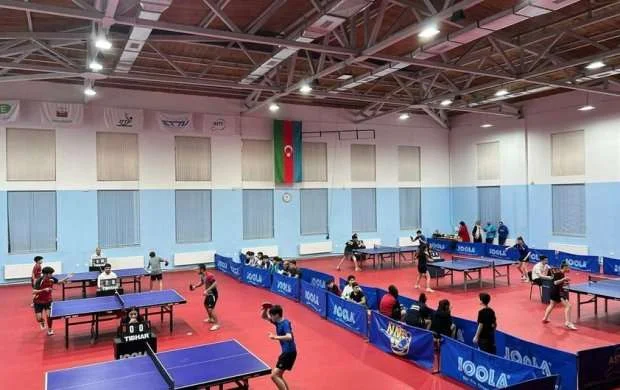 Stolüstü tennis üzrə ölkə çempionatının ilk qalibləri bilindi 