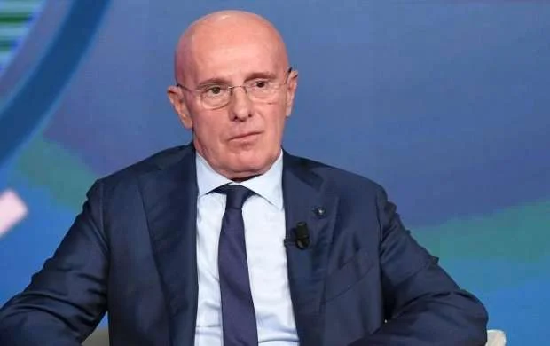 "Fikrim təsdiqləndi, "Milan" komanda deyil" - Arriqo Sakki 