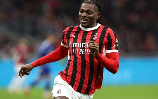 "Milan"ın 75 milyonluq ulduzu İngiltərə nəhəngi ilə danışıqlara başladı 