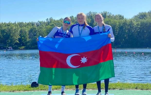 Avarçəkənlərimiz “Bratislava Reqatası”nda daha bir qızıl medal qazandılar 