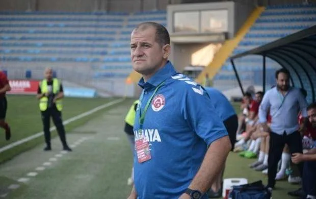 Elmar Baxşıyev yeni müqavilə imzaladı - RƏSMİ 