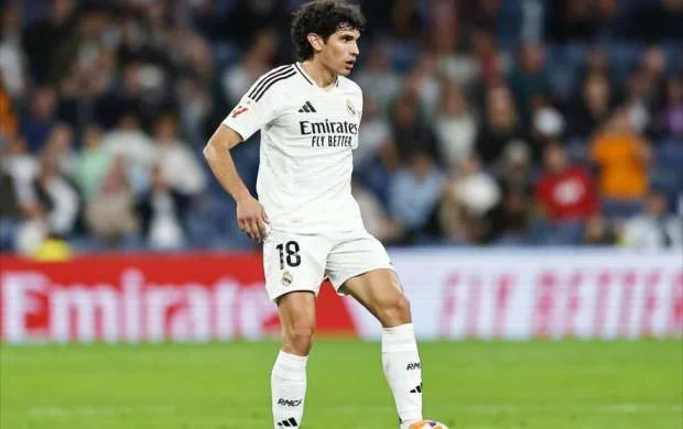 "Real Madrid" ispan müdafiəçisi ilə vidalaşdı - RƏSMİ 