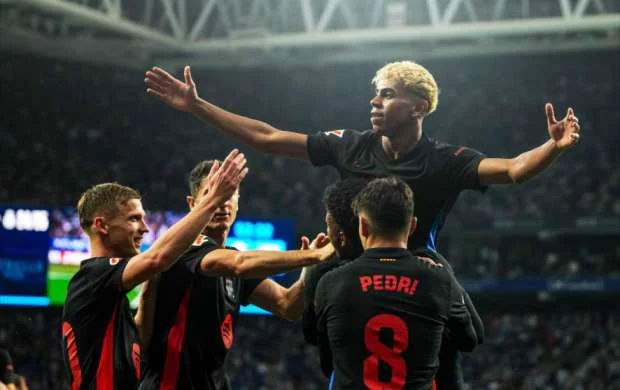 UEFA Avropanın ən yaxşı komandasının adını açıqladı - "Barselona" - onuncu, PSJ - beşincidir 