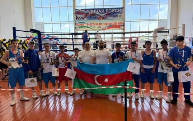 Azərbaycan boksçuları Rusiyada 8 medal qazandılar 