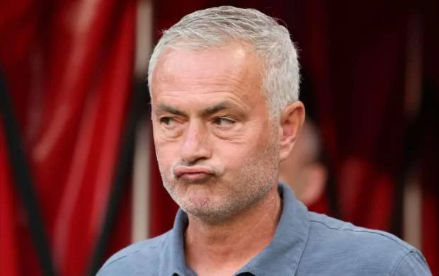 Mourinyu "Fənərbağça"dan ayrılır - Klub prezidenti ilə görüşdü 